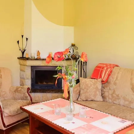 Casa vacanze Semi-detached House With Fireplace, Rowy *